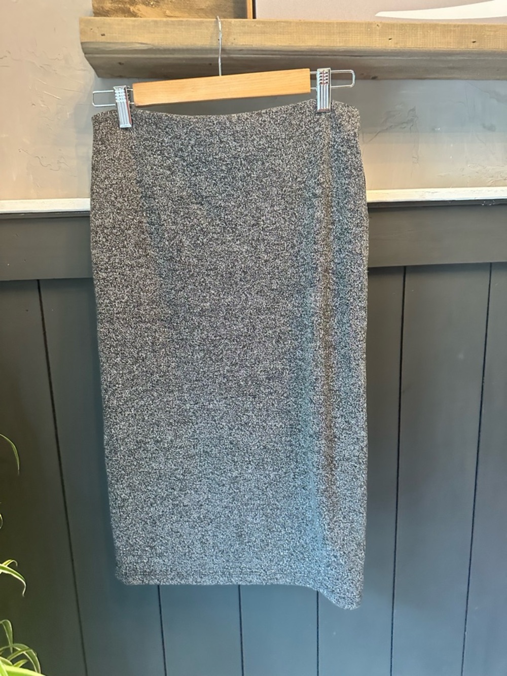 Old Navy Heathered Gray Knit Midi Pull On Skirt size S